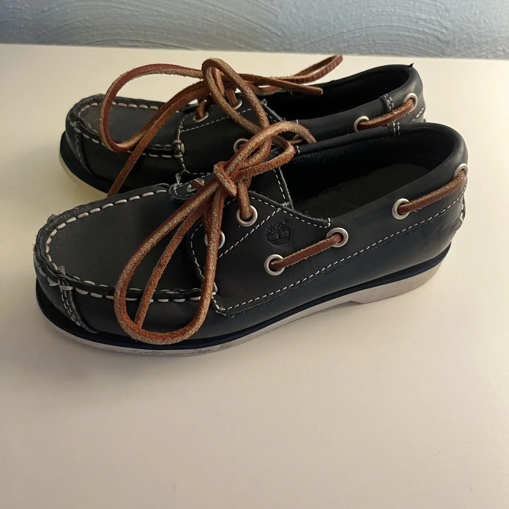 Timberland Blue Boat Shoes White Stitching & Brown Laces